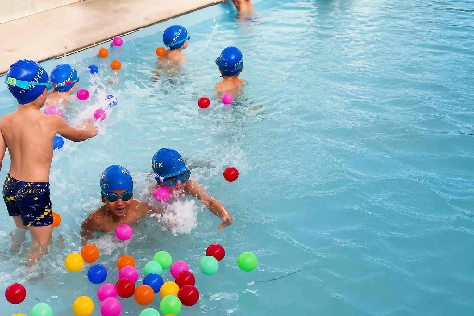 ¡Comenzamos las clases de natación!